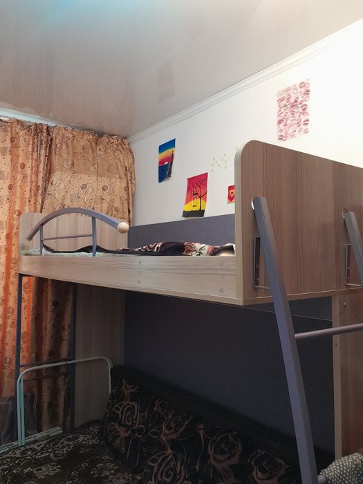 двухъярусная кровать -диван