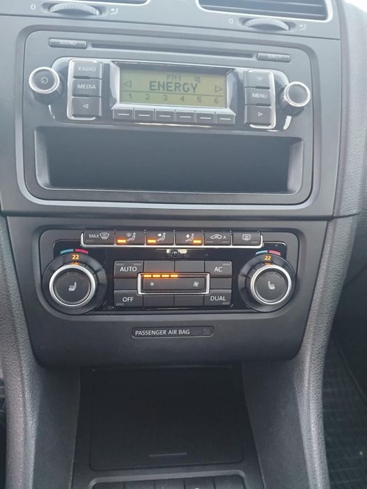 VW GOLF 6 1.6 TDi 2010г
