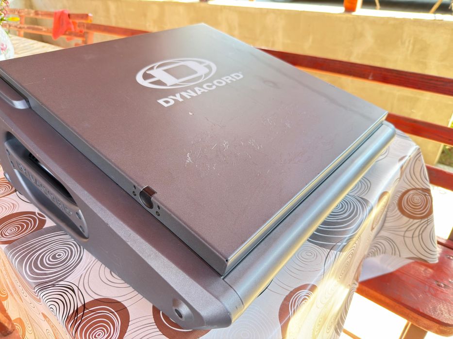 Dynacord powermate 1000-2 (dynacord,fbt,rcf,midas)