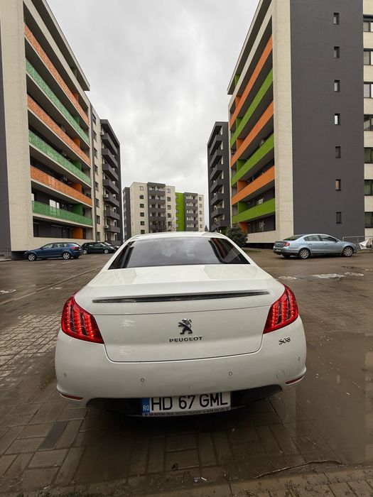Peugeot 508, masina personala, intretinuta