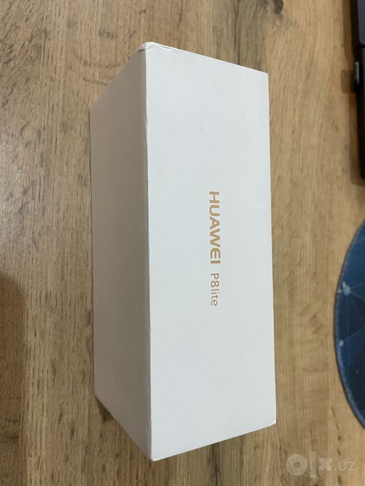Huawei P8 lite. Черный