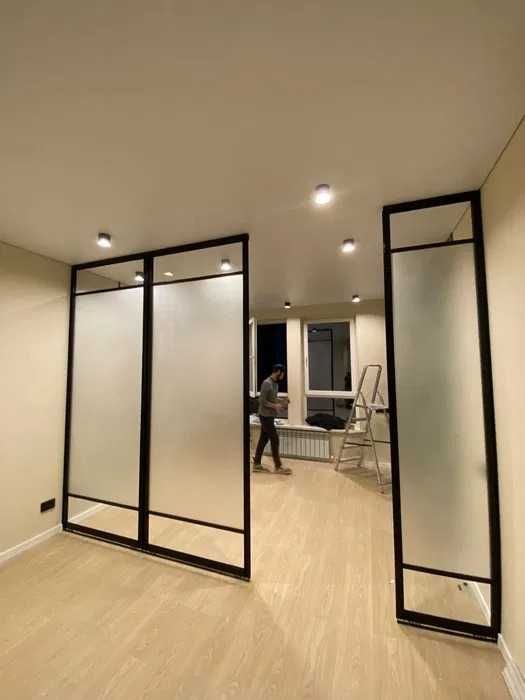 Душевые кабины, перегородки лофт, стекло для ванной