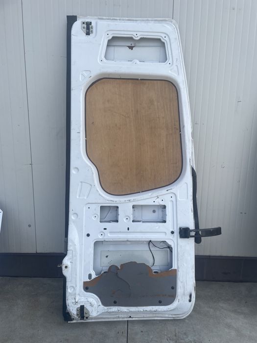 Portiere Spate Mercedes Sprinter 906 /Usi spate Sprinter 906