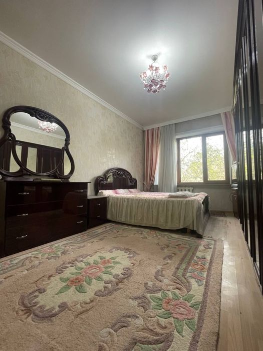 Arenda kvartira Medgaradok 5 xona 4 xona qilingan 100 kvm 1 etaj