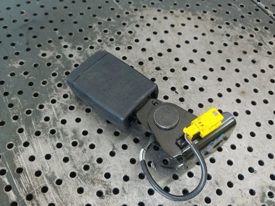 teaca centura stanga spate mercedes cla x117 2017 a1708600369   307948400