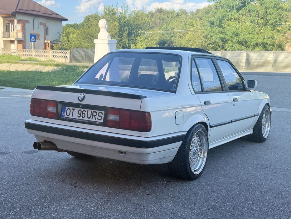 BMW 3 Series 1990 — imagine 4