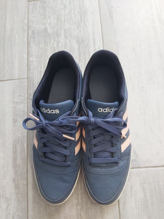 Дамски маратонки Adidas естествена кожа оригинални