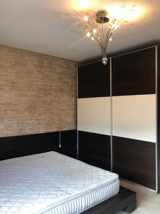 Продава се Четиристаен апартамент в София, Манастирски ливади - 100 кв.м за 1335 €/кв.м - Снимка #3