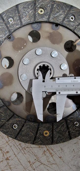 Disc ambreiaj priza tractor fiat 411.415 preț 350 lei se poate trimite