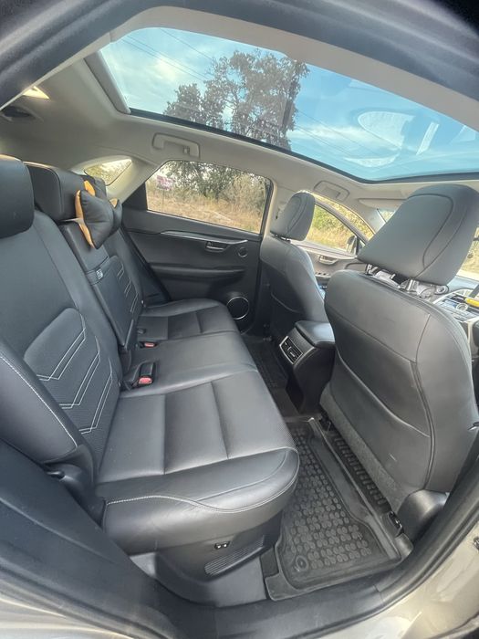 Лексус nx300h 4x4