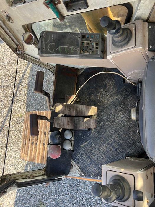 Excavator Hyundai Robex 210LC - 22 Tone , brat extensibil + Video