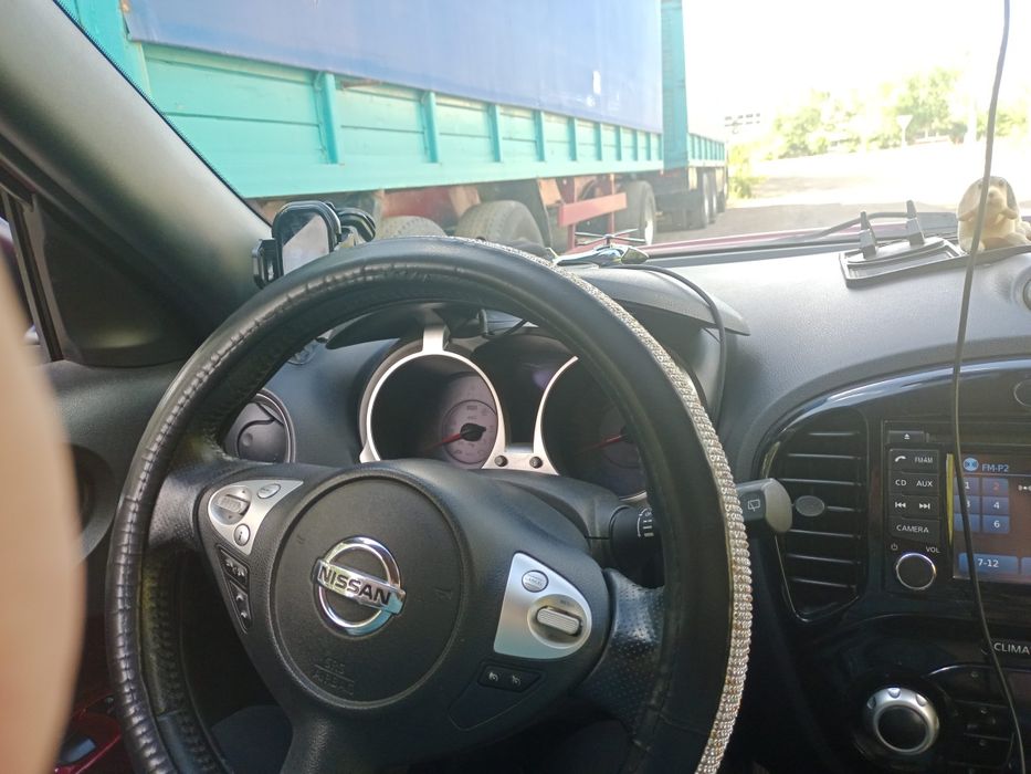 Продам Ниссан жук