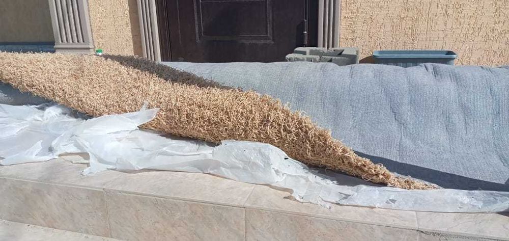 Продам ковёр, махровый