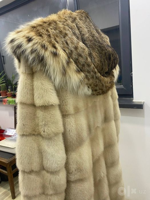 Премиальные норковые шубы  с капюшоном из Соболя и Рыси