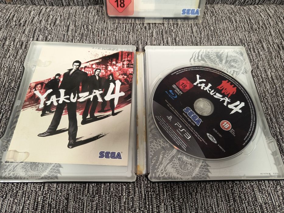 Yakuza 4 Kuro, Kiwami, Kiwami 2 Steelbook Edition PS3 PS4