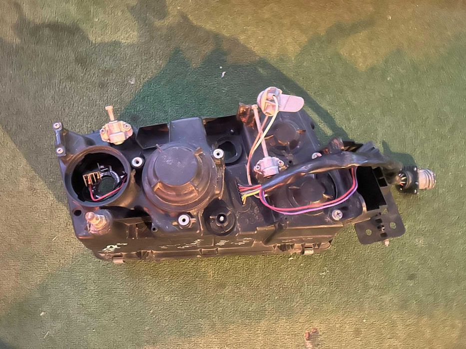 фар десен камион Volvo FH FM 2002-2007г. #577S.