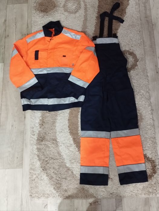 Продам рабочий костюм