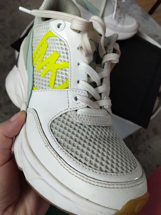 Adidași damă Michael Kors