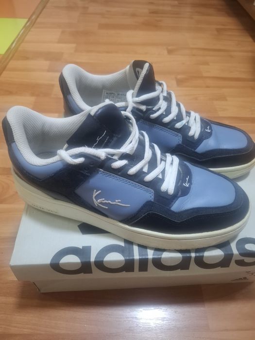 Pantofi sport Karl Kani,marime 42,lungime brant 27 cm