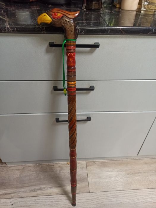 Трости опорные резные