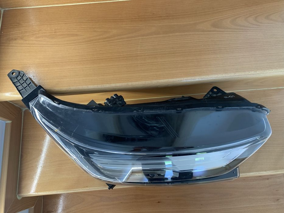Far Honda HR-V/HRV partea dreapta an 2018/2019/2020/2021/2022