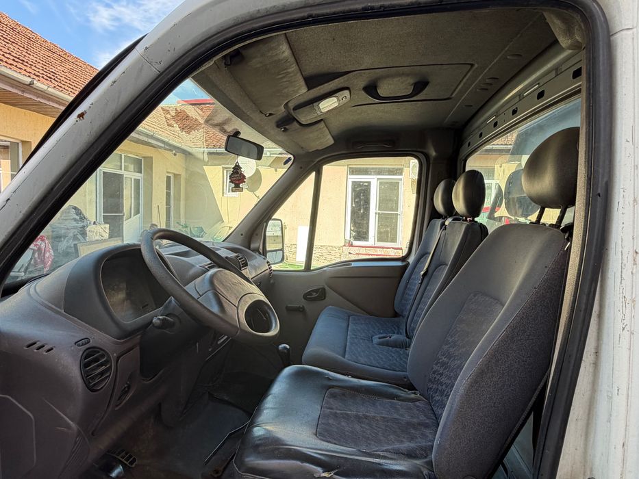 Vând Opel  movan.  Ribaltabila pe 3 laturi