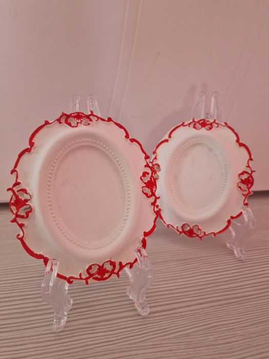 Красиви рамки от гипс