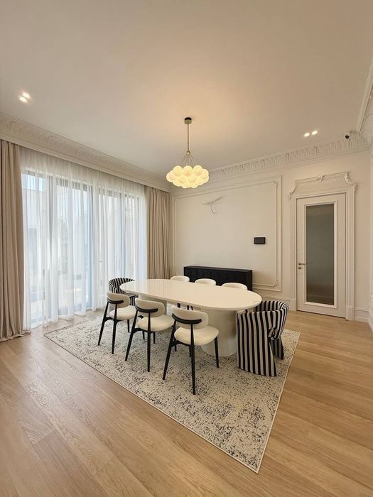 Продается дом 5 спален 2 гостиной, ориентир: геофизика, 10 соток 697м²