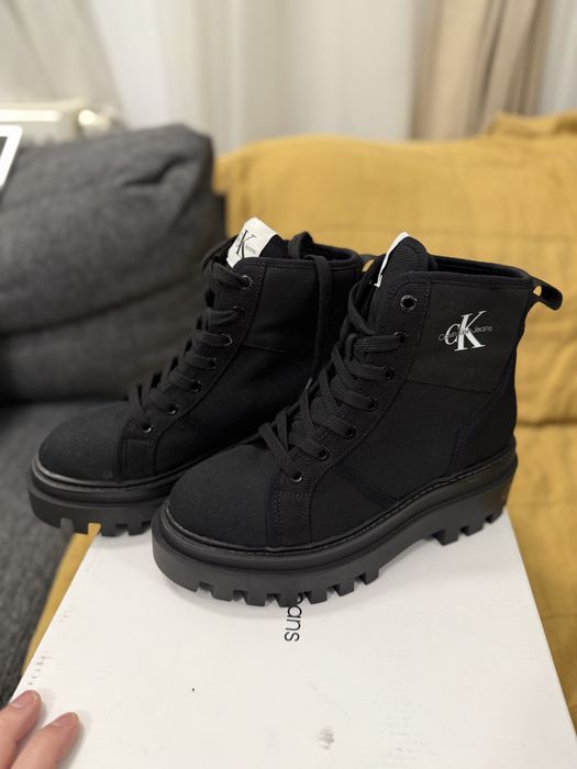 Calvin Klein Jeans Toothy Combat boot LaceUp ghete dama textil 37 noi