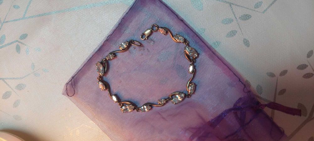 Серебряный браслет продаю!