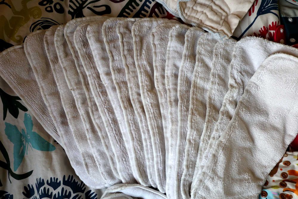 ЕБХ естествена бебешка хигиена кавъри и пелени