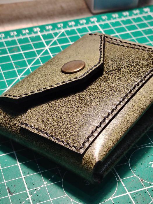 Кожаный портмоне