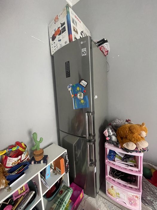 Продам холодильник