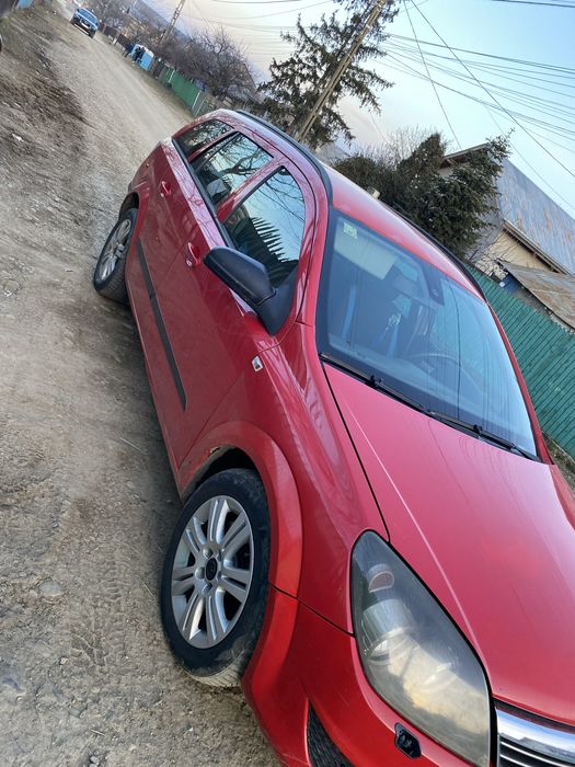 Opel Astra H, 1,9 varianta sportiva