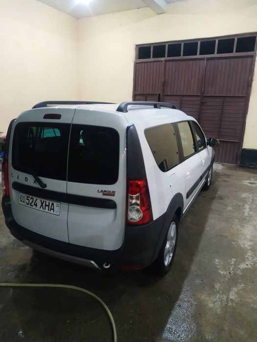 Лада Ларгус сотилади