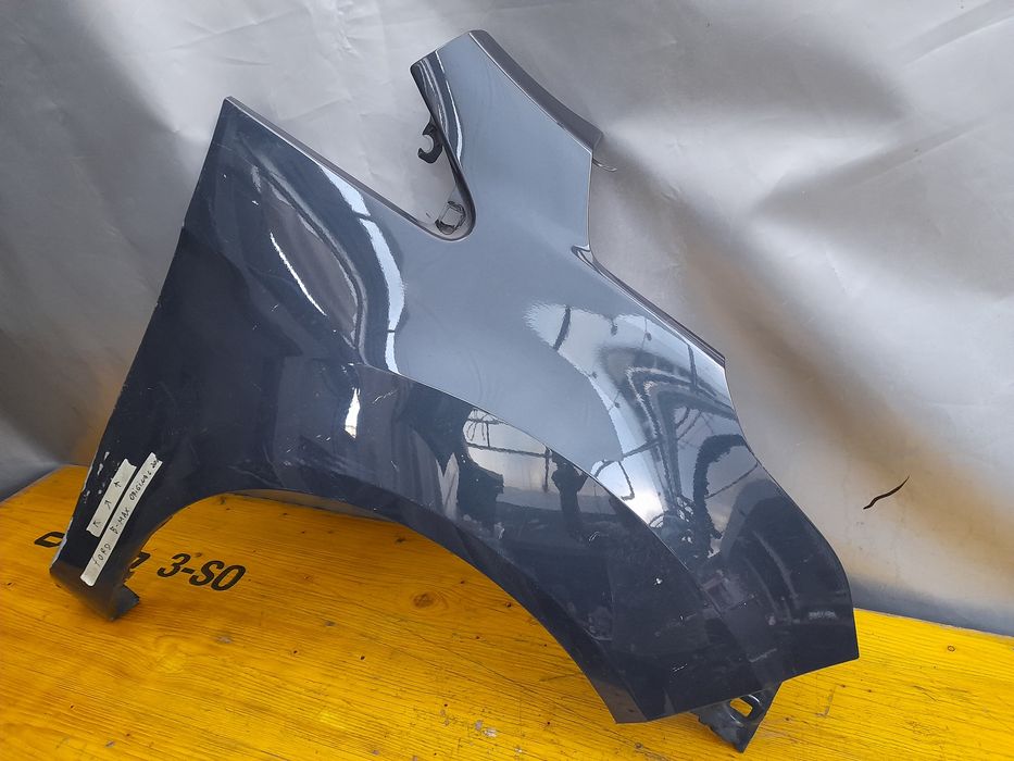 Калник десен Ford B-Max 200лв