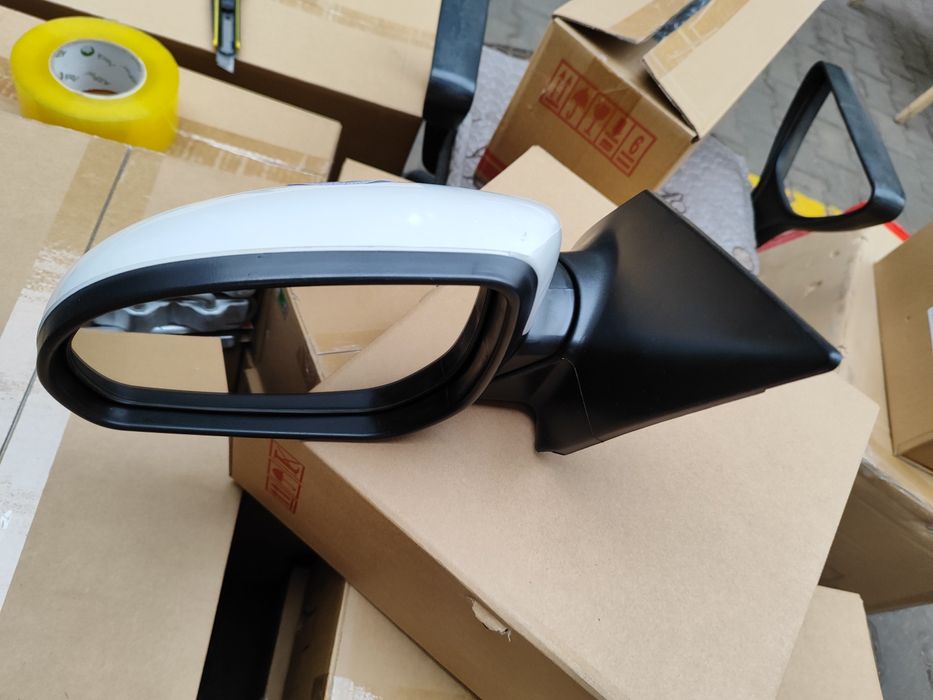 Кио Рио боковое зеркало