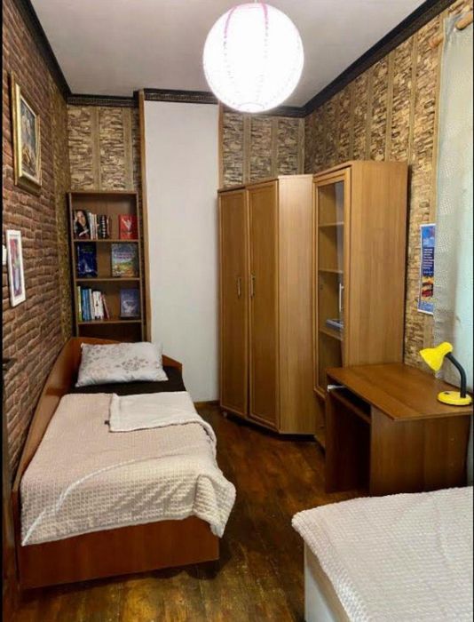 Дава се под наем Къща в Бургас, Център - 73 кв.м за 714 € - Снимка #2