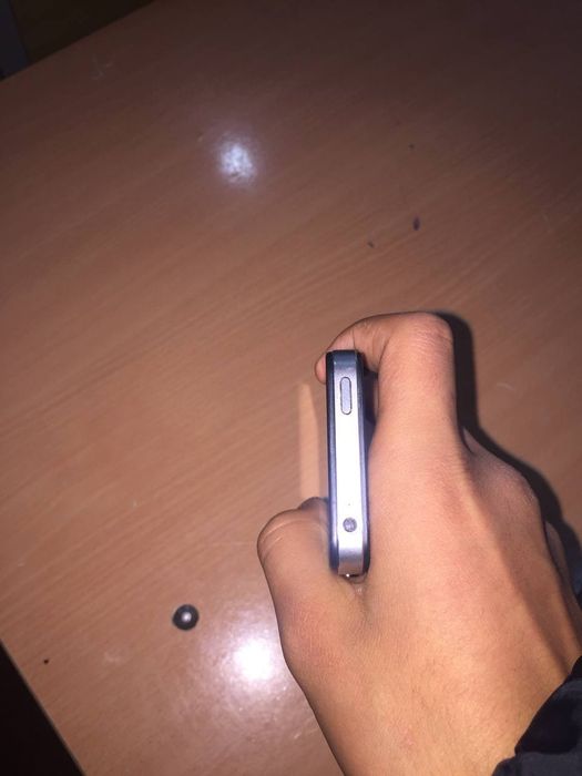 Iphone 4s standart va black