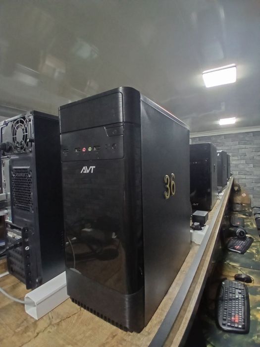 Kompyuter igravoy 10 dona srochna sotiladi