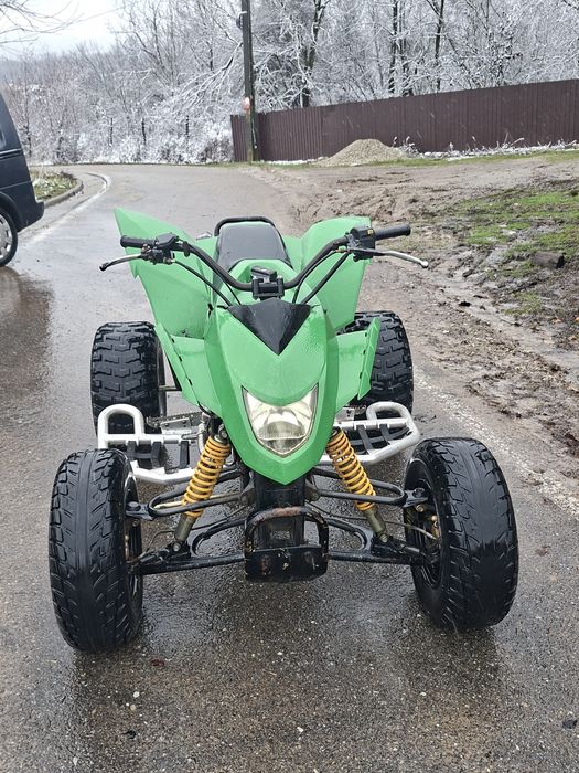 Vând atv smc quadzilla 300