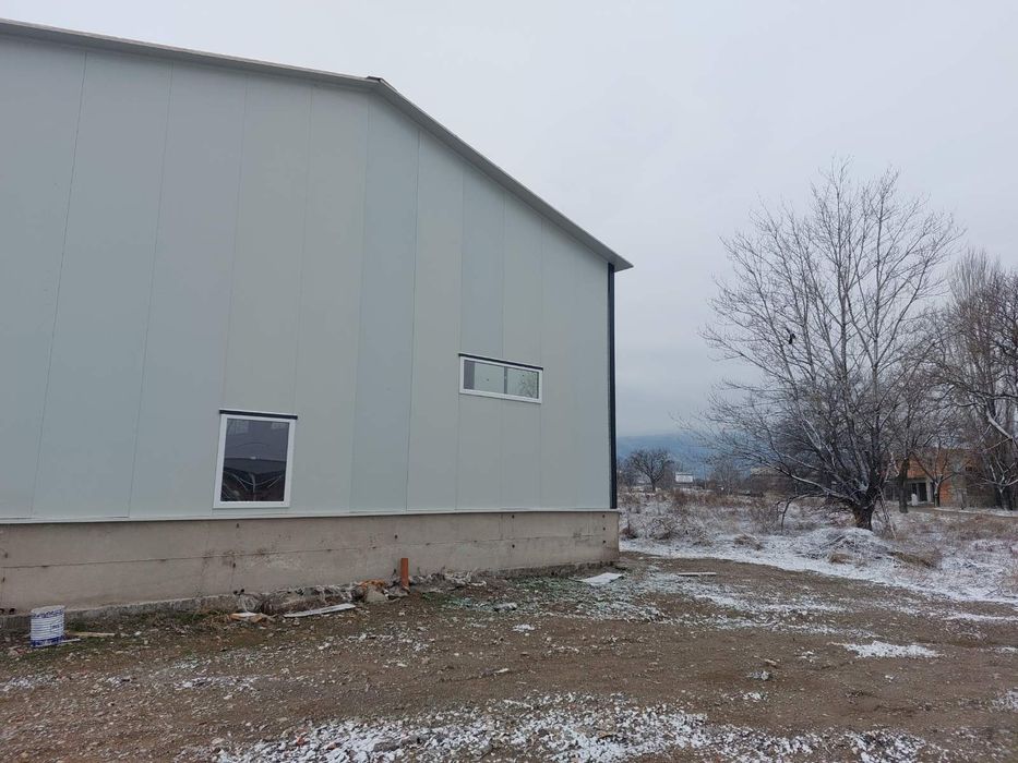 Дава се под наем Едностаен апартамент в Асеновград - 200 кв.м за 331.5 € - Снимка #3