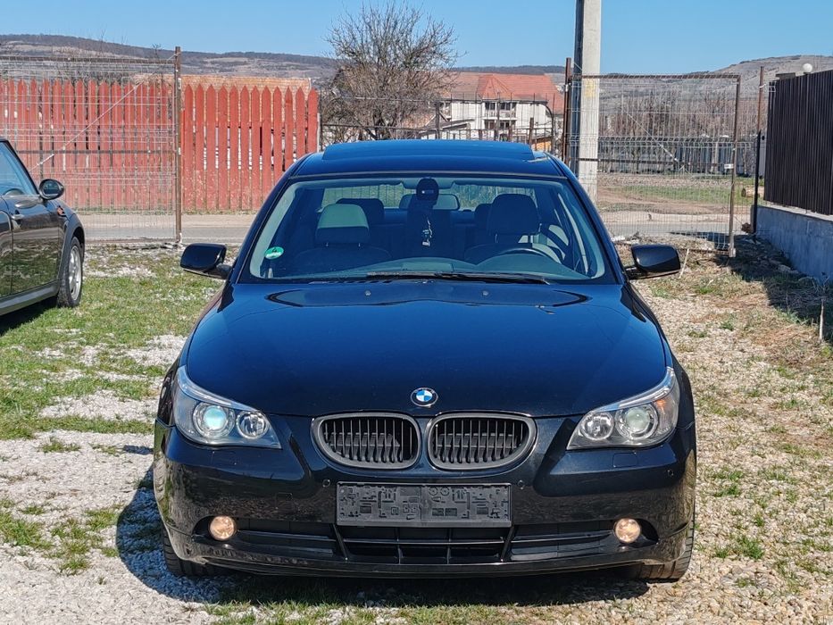 BMW E60 520i 170cp 2004 manual