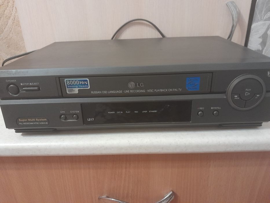 Продам DVD-магнитофон
