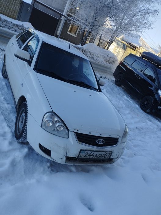 Продам приору хэтчбек