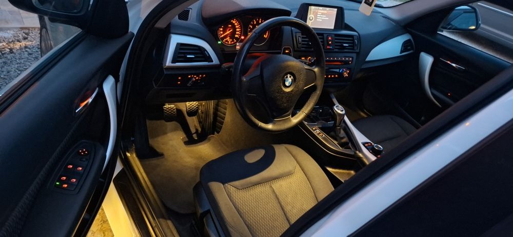BMW 1 Series 2012 — imagine 5