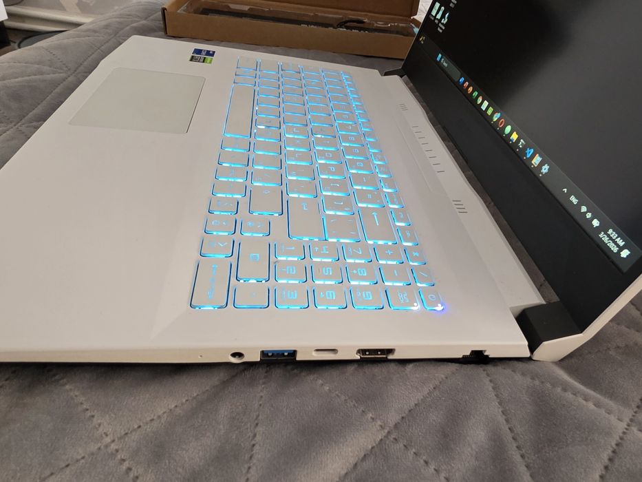 Msi Sword 15 Gaming laptop Като нов!