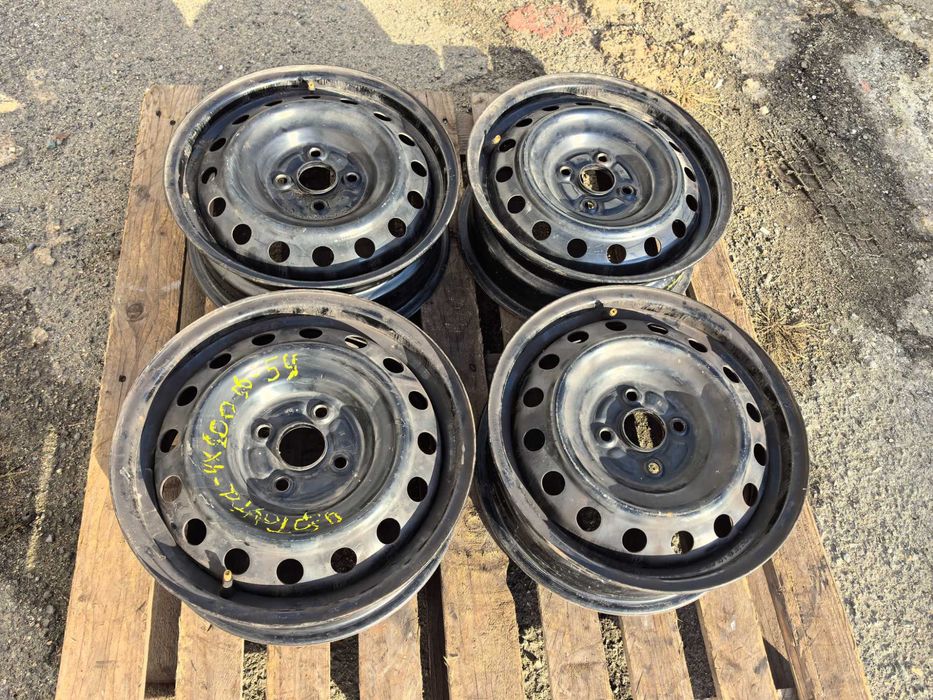 15 цола 4 х 100 мм Тойота / КИЯ / Хюндай / Мазда - 5,5 Инча / ЕТ 45