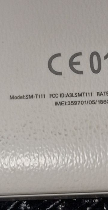 Продават се 3 броя таблети Samsung, предназначени за части или ремонт.