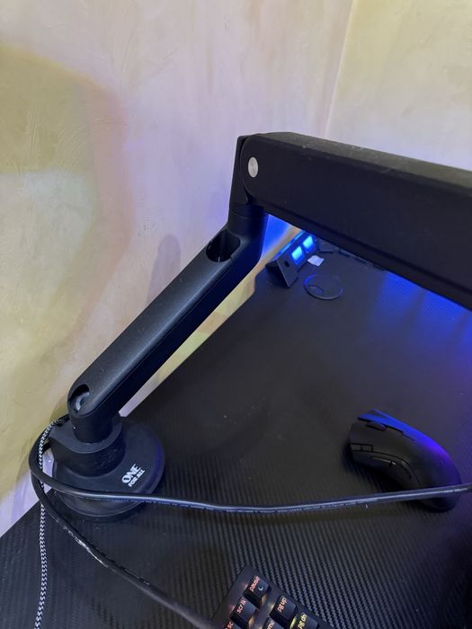 „G:RIGS готов PC сетъп | RTX 4060 | Razer периферия“